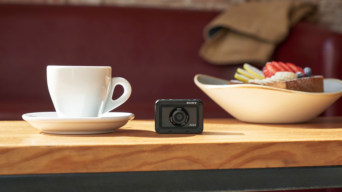 Sony RX0 II – mały kompakt premium z zaawansowanymi funkcjami 1