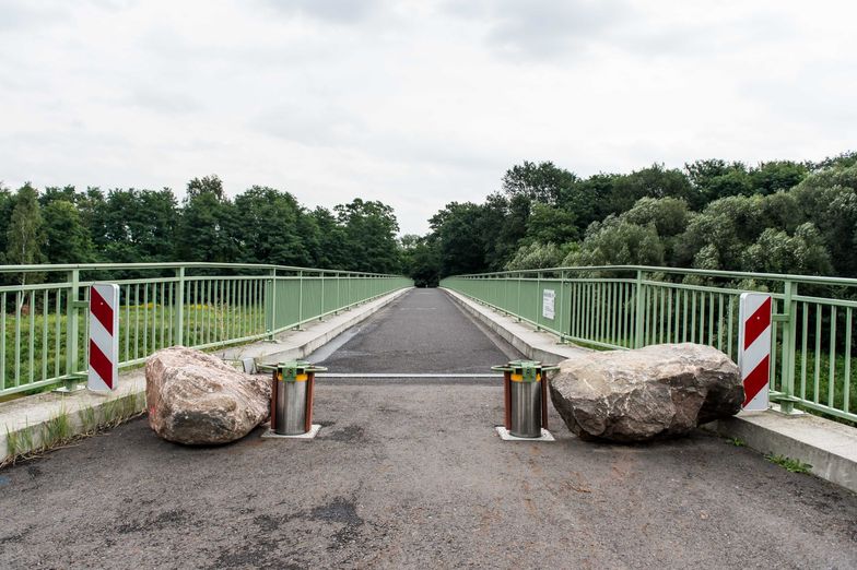 Niemcy nie ostrzegali Polaków. Kamienie pojawiły się nagle