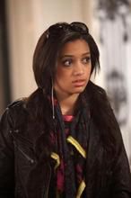 Taylor John Smith i Samantha Logan w ''Szkole uwodzenia''