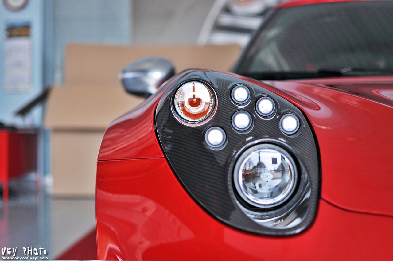 Che bella ragazza - Alfa Romeo 4C 10