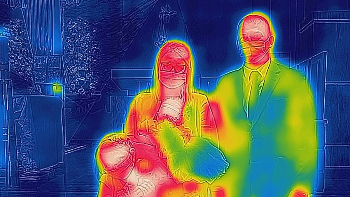 Piotr Tracz fotografował pandemię kamerą termowizyjną. Pokazał prawdziwy niepokój 1