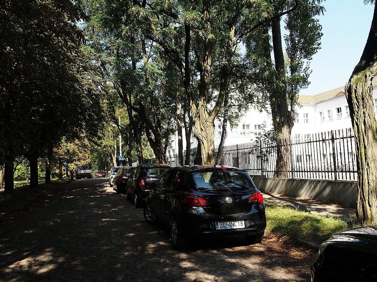 Stoki choć ładne, nie są łatwym miejscem do życia, bo przypominają trochę zapomnianą dzielnicę