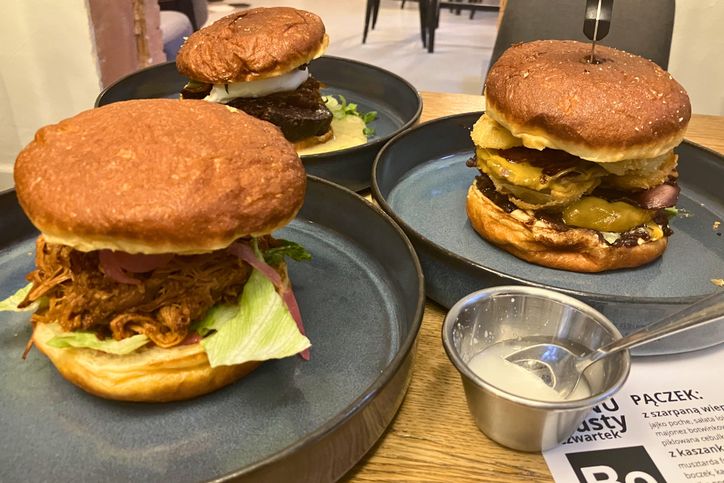 Pączki z wytrawnymi dodatkami