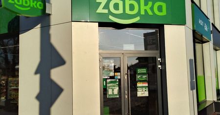 Żabka zamknięta w niedzielę?! Znaleźli sposób
