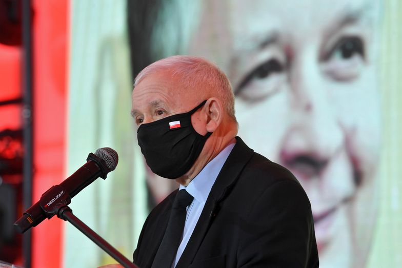 Lech Kaczyński okrzyknięty Człowiekiem 30-lecia "Wprost". Nagrody posypały się też dla państwowych spółek