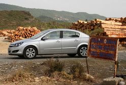 Opel Astra III Sedan