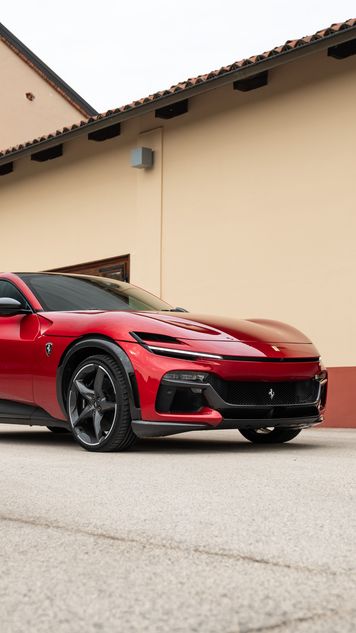 Ferrari Purosangue doczekało się pakietu Handling Speciale. Co się za nim kryje?