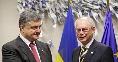 Wojna na Ukrainie. Poroszenko oczekiwany w Brukseli, walki w kraju nie ustają