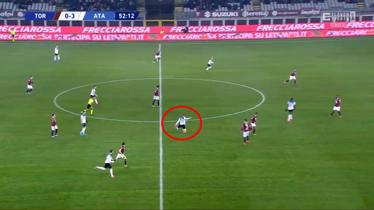 Zdjęcie okładkowe artykułu: Twitter / Eleven Sports / Josip Ilicić strzelający gola z połowy boiska w meczu Torino - Atalanta w Serie A