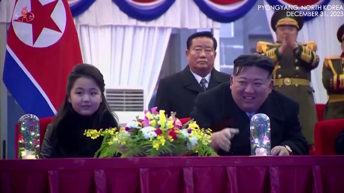 Kim Dzong Un uczcił sylwestra w towarzystwie m.in. swojej córki Ju-ae
