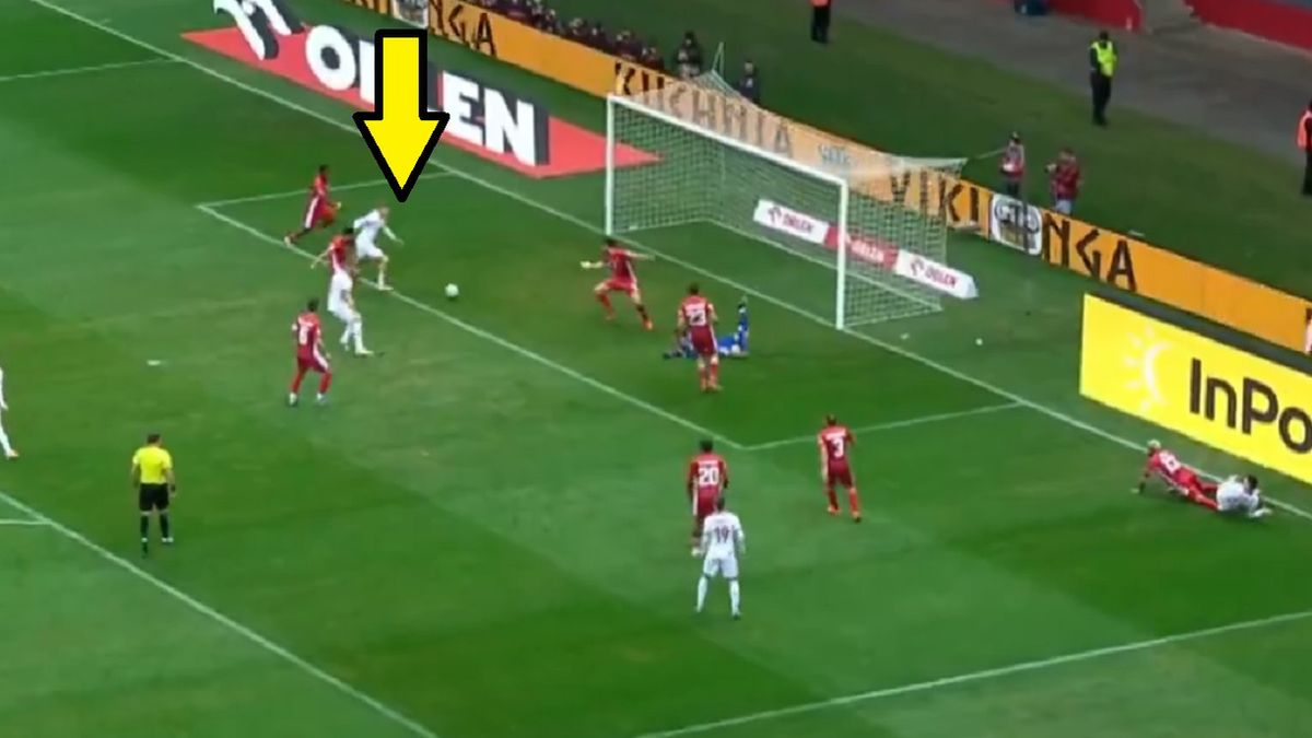 Twitter / Screen / TVP Sport / Na zdjęciu: Karol Świderski strzelił pierwszego gola w meczu z Maltą