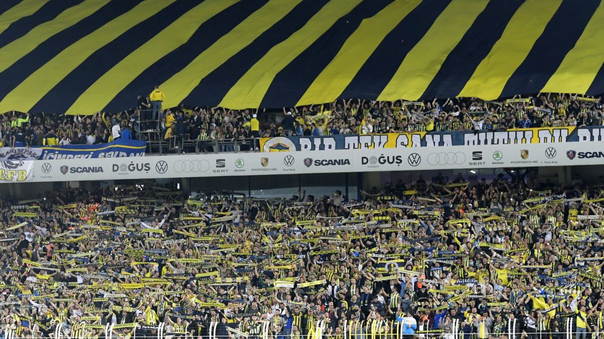 fani Fenerbahce Stambuł