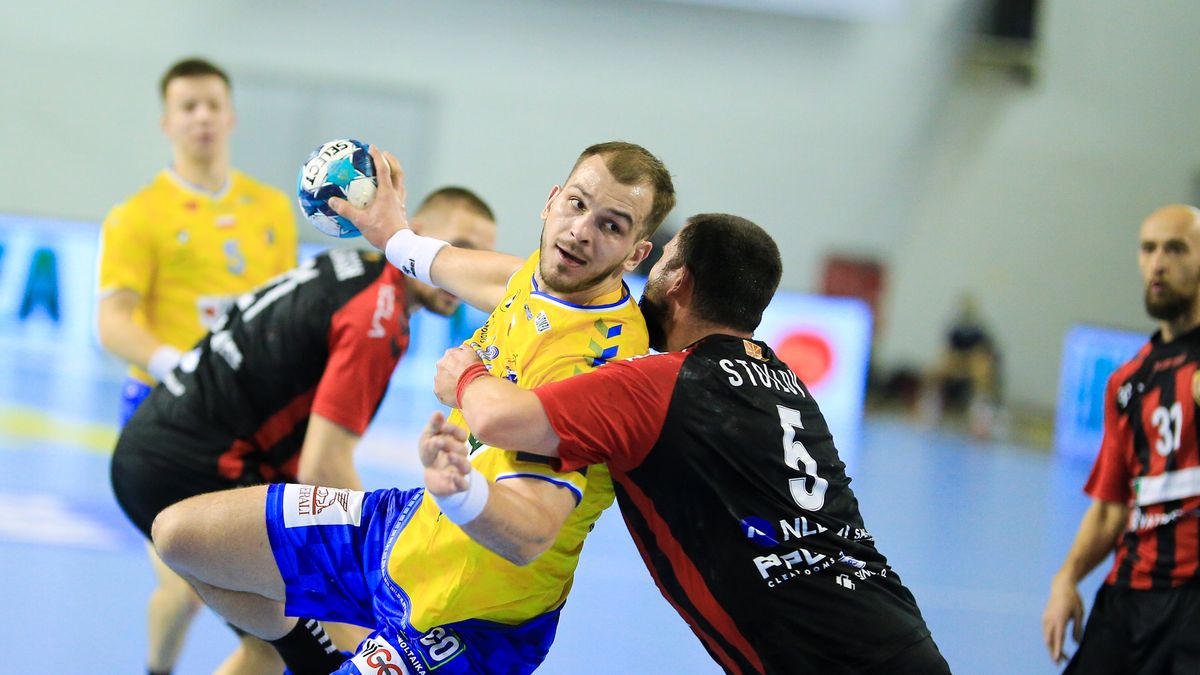 WP SportoweFakty / Tomasz Fąfara / Na zdjęciu: Artsiom Karalek