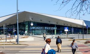Winda na dworcu za 97 mln znowu nie działa. Zepsuła się już sześć razy