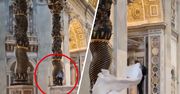 Szokujące nagranie z Watykanu. Wskoczył na ołtarz i zaczął dewastować