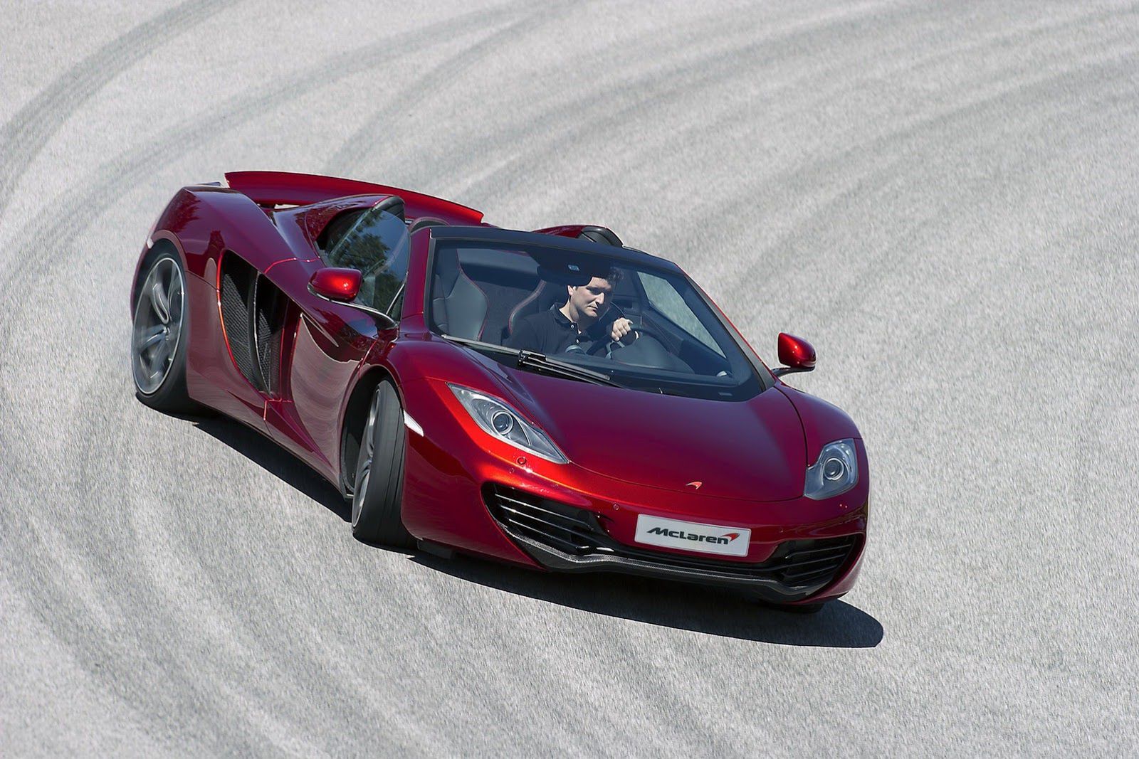 McLaren MP4-12C Spider - obszerna galeria prosto od producenta 47