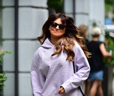 Anna Lewandowska w Mercedesie za fortunę pod studiem śniadaniówki