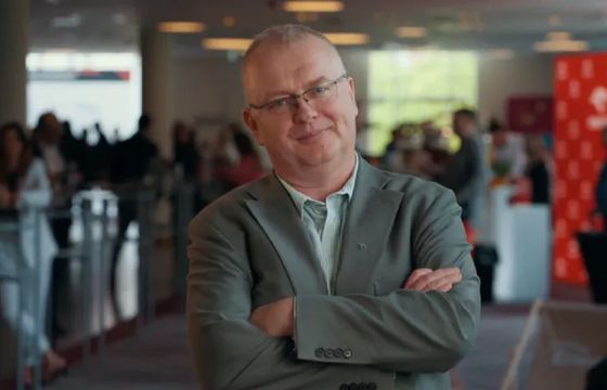 Były dyrektor w Orlenie pracuje w biurze rzecznika rządu