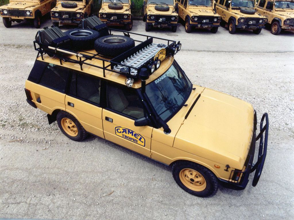 Podobnie jak Defendera i Discovery w legendarnym Camel Trophy, choć warto odnotować, że i tu Range Rovera nie zabrakło