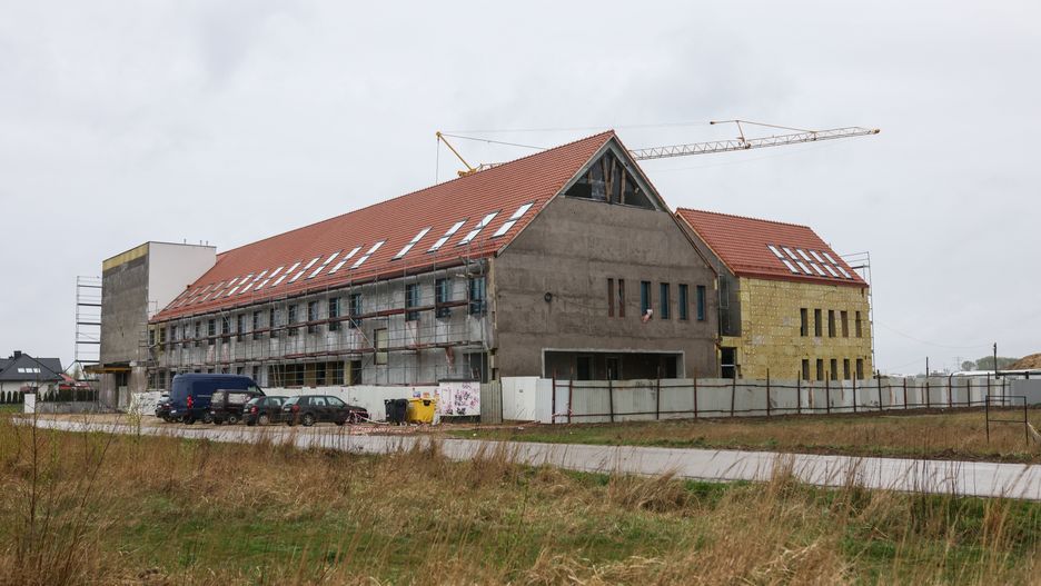 budynek
Leszek Szyma�ski
Archipelag, Budynek, konferencja, suwerenna polska, dzielnica, dzielnicy, gmach, Wilanowie, Wilan�w, fundacja