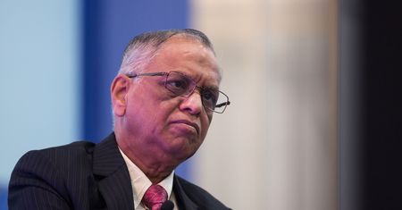 Zasada 9-9-6. Hinduski miliarder proponuje 72-godzinny tydzień pracy