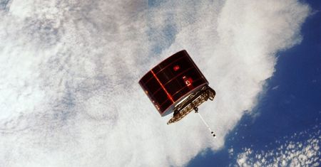 Rosyjski satelita ścigał zachodni. Niebezpieczny manewr na orbicie