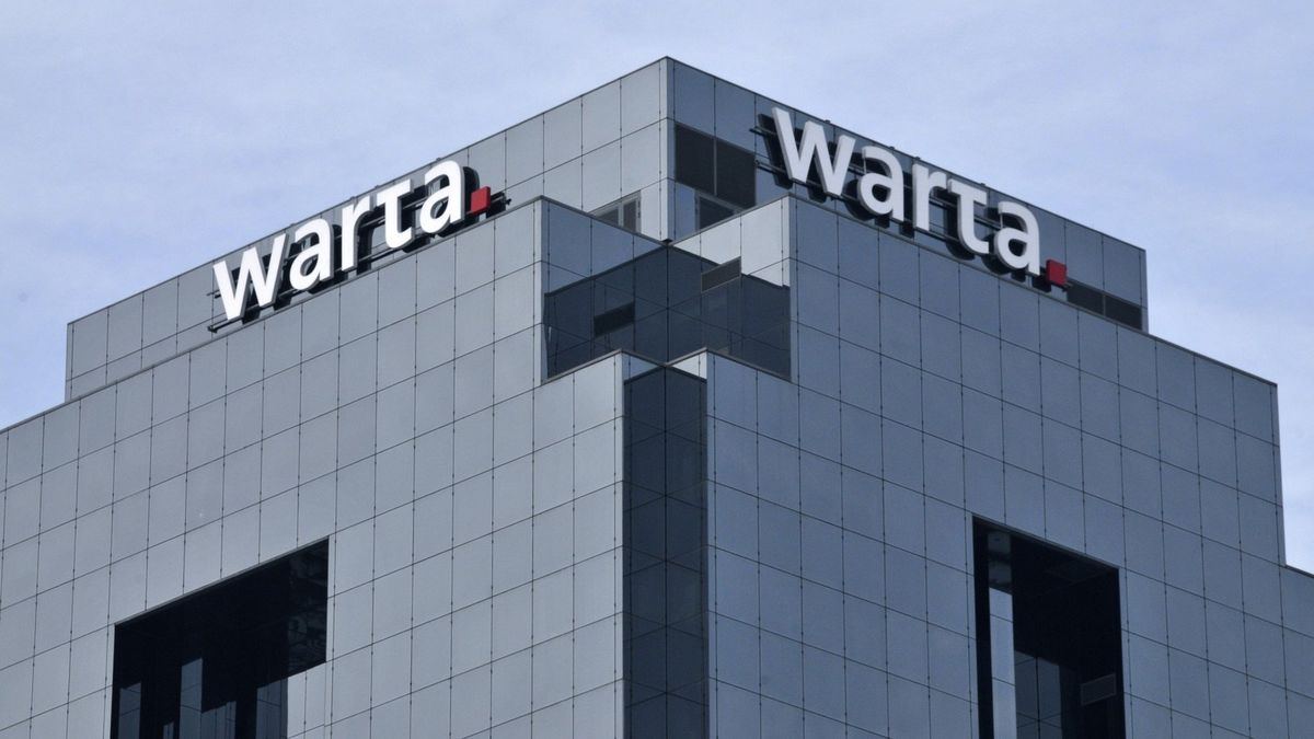 Ubezpieczyciel musi wypłacić odszkodowanie z polisy OC w ciągu 30 dni od złożenia zawiadomienia o szkodzie. Ale różnie z tym bywa.