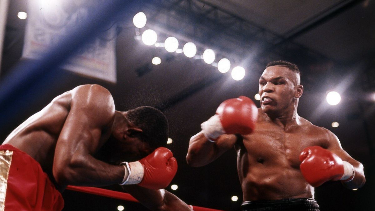 Pierwsza walka Franka Bruno z Mike'em Tysonem (1989 r)