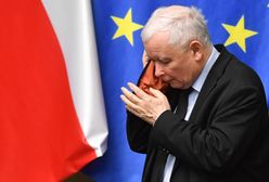 Kaczyński buduje większość transakcyjną. Planeta, księżyc i rój satelitów