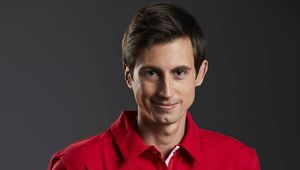 "Gustowny". Tak się ubrał do telewizji