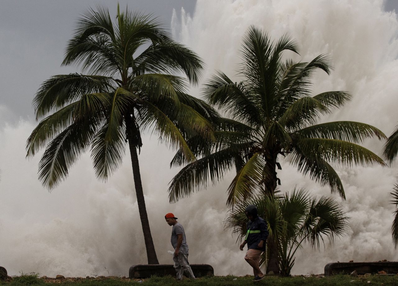 A dangerous element is rampaging near tourist islands