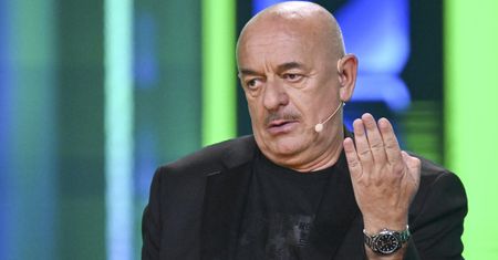 Marcin Daniec pokazał zdjęcie ze ślubu. Ma o 20 lat młodszą żonę