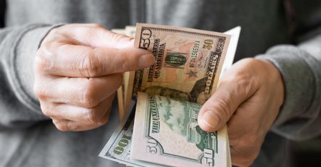 Modlił się o wygraną w lotto. Chory na raka został miliarderem