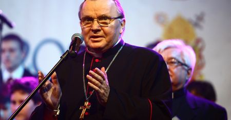 Biskup złamał zakaz Watykanu. Zdecydowana reakcja komisji ds. pedofilii
