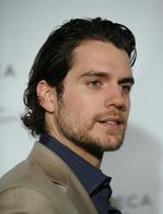 Henry Cavill agentem 007