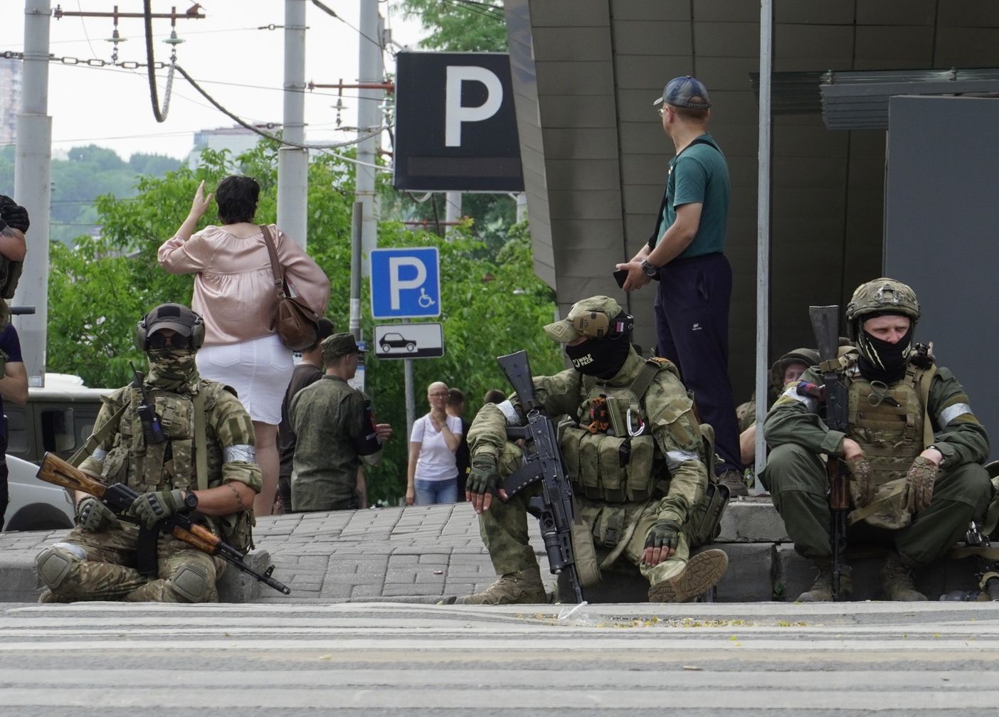 Żołnierz Putina otwarcie przyznał się do wspierania wagnerowców. "Niech idą na Kreml"