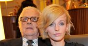 Łapicki myślał o rozwodzie z młodszą o 60 lat żoną. Dlatego wykluczył ją z testamentu?