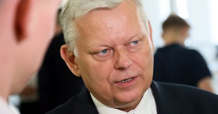 Marek Suski może się poszczycić zaskakującym wykształceniem. Nigdy nie zgadniecie, KIM jest z zawodu