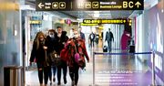 Pierwszy chiński lot dotknięty nowymi środkami kontroli COVID wylądował w Madrycie