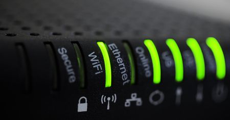 Masz router D-Link DWR-932? Wyrzuć go. Jest dziurawy jak sito, a producent na łatki nie ma czasu