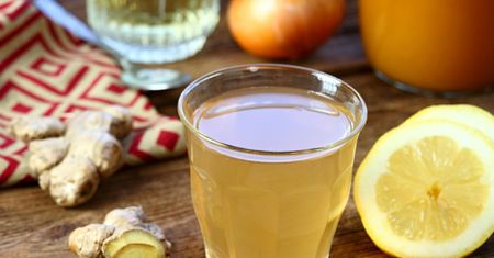 Naturalne wsparcie dla płuc: domowy syrop na bazie cebuli, imbiru i kurkumy