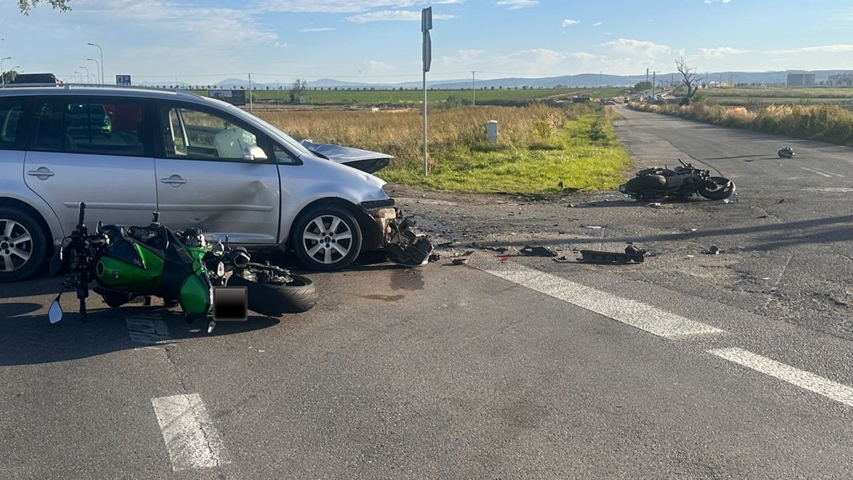Motocyklista zmarł po zderzeniu z autem.