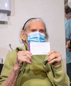 Szczepionka na COVID. 102-letnia pani Helena: nic nie bolało