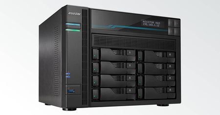 Nawet 20 Gb/s - tyle wyciąga nowy Lockerstor. W jaki sposób to robi?