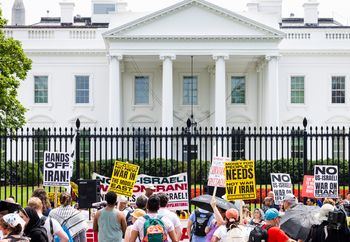 Ostrzał amerykańskiej bazy w Katarze. Reakcja USA