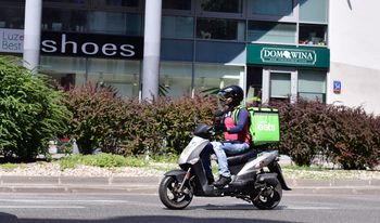 Tysiące kurierów może stracić pracę, a ceny wzrosną