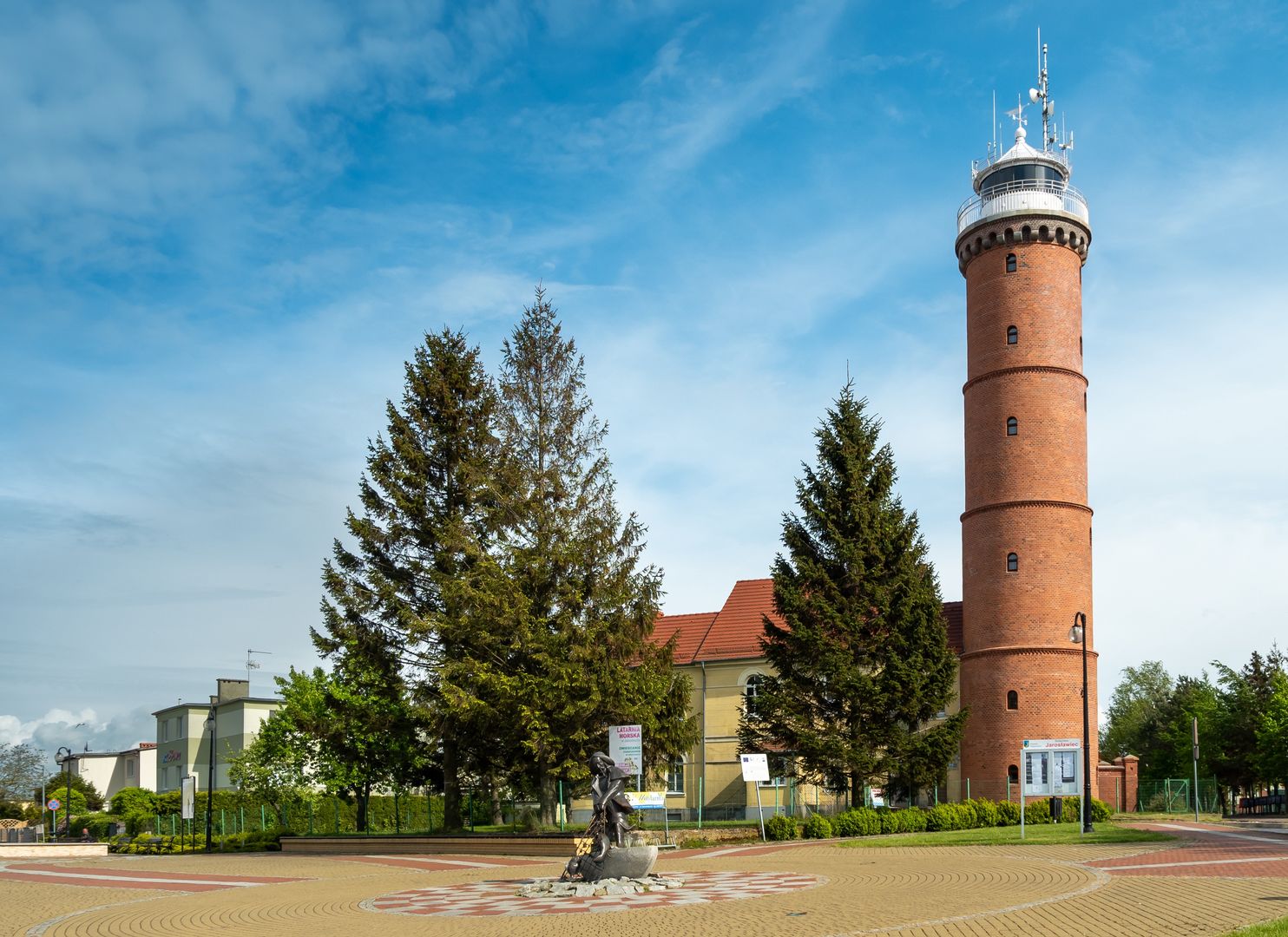 Latarnia morska w Jarosławcu