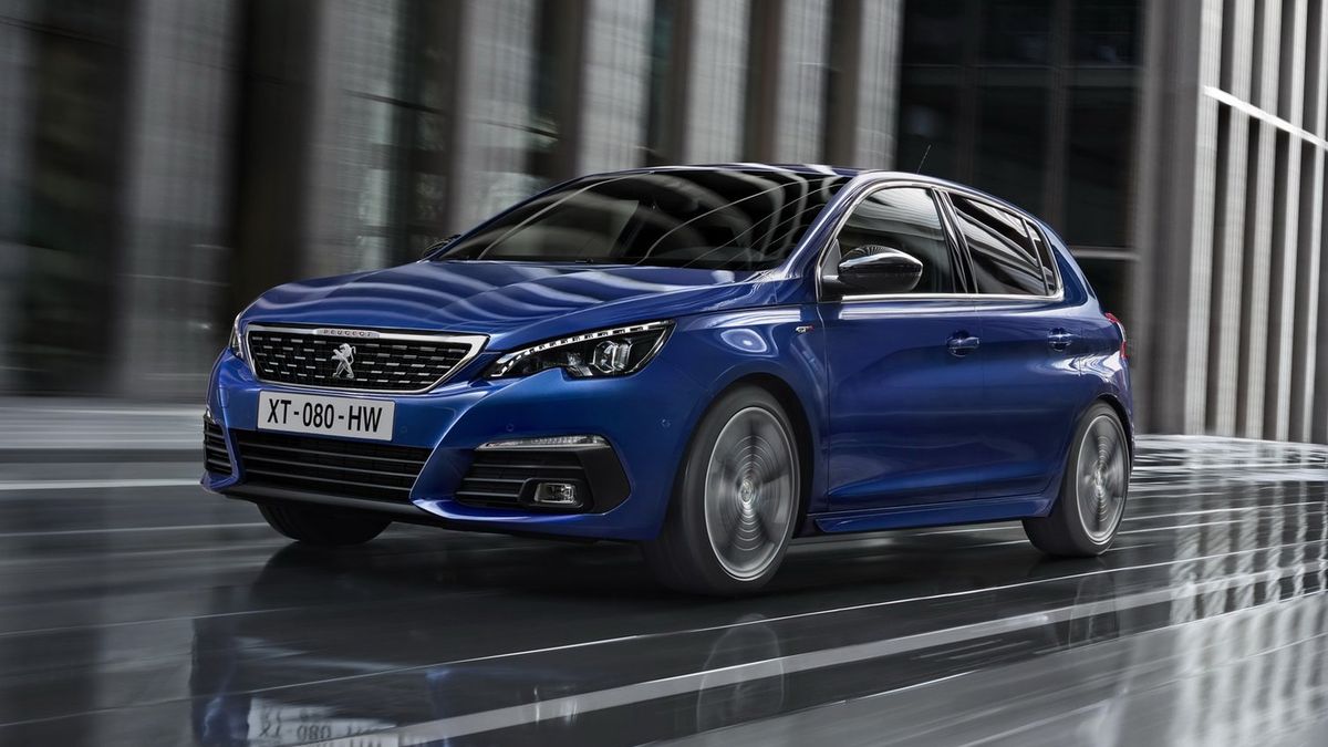 Zeszłoroczny face lifting sprawił, że 308 nadal wygląda świeżo i atrakcyjnie.