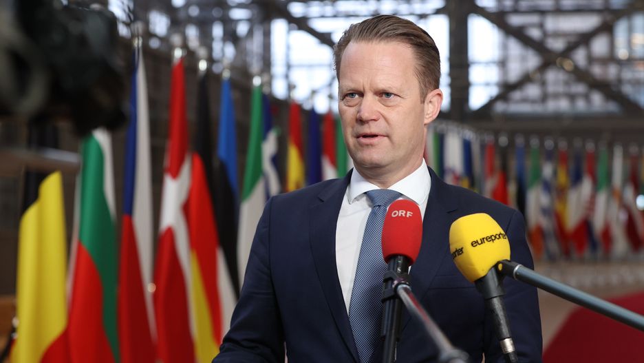 BRUSSELS, BELGIUM - JANUARY 25: Denmark's Foreign Minister Jeppe Kofod speaks to press members ahead of EU General Affairs Council meeting in Brussels, Belgium on January 25, 2022. (Photo by Dursun Aydemir/Anadolu Agency via Getty Images)
