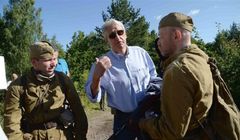 Nowe odcinki „Sensacji XX wieku” jesienią w TVP i National Geographic Channel. W obsadzie Wesołowski i Baka